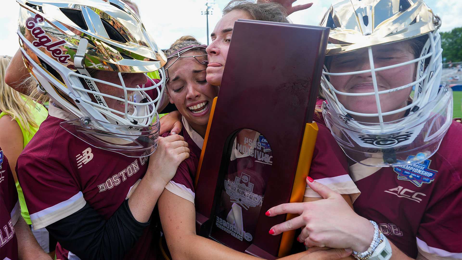 2 Massachusetts schools win NCAA lacrosse titles - Vimarsana News