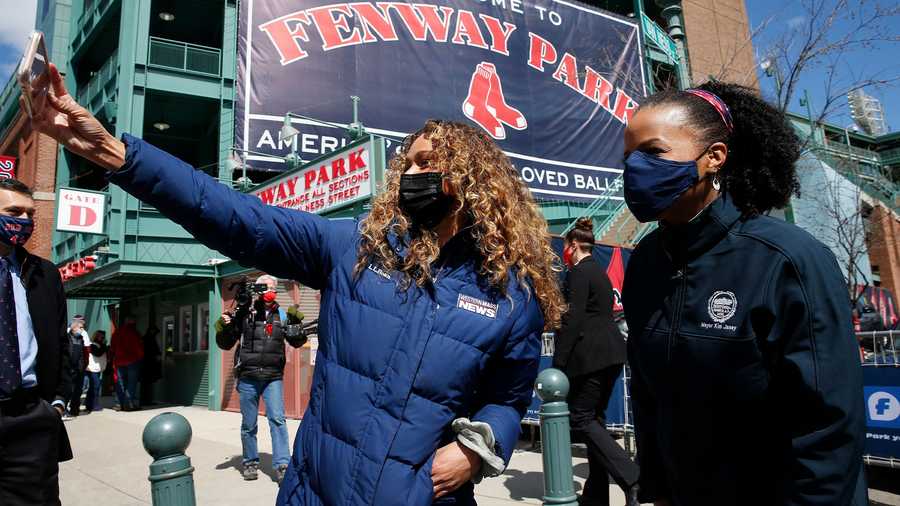 Boston Red Sox Fenway Park 2021 Calendar