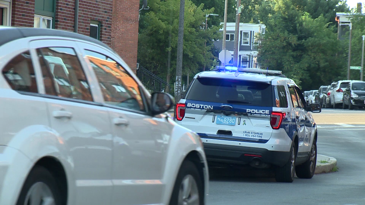 1 man killed, 3 people injured in 4 separate Dorchester shootings