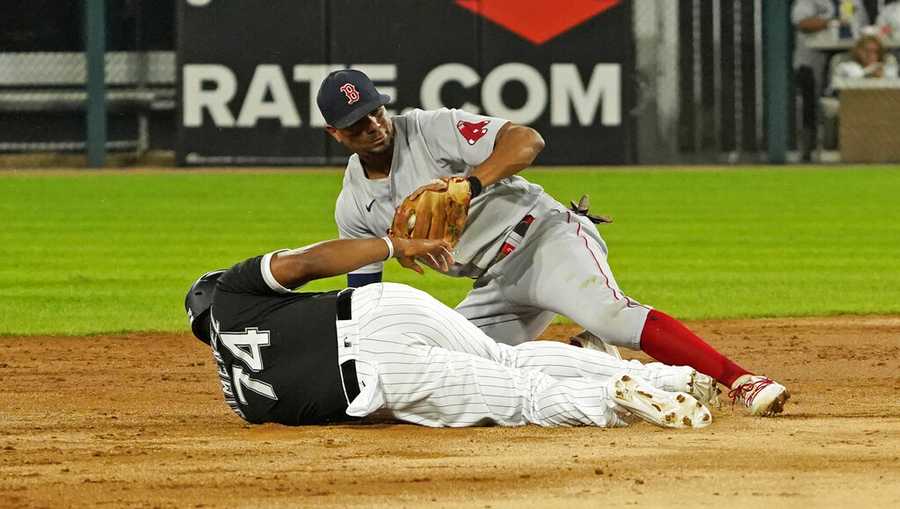 Back on IL, Sox's Jimenez 'feeling way better