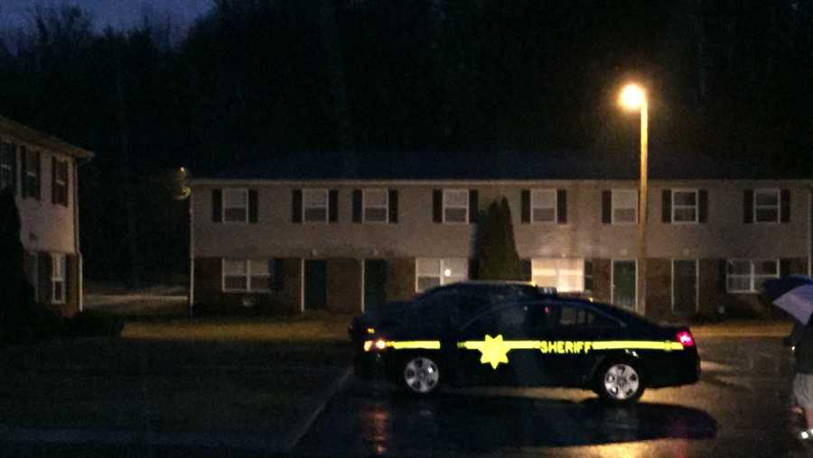 1 wounded in driveby shooting at Greenville County apartment complex