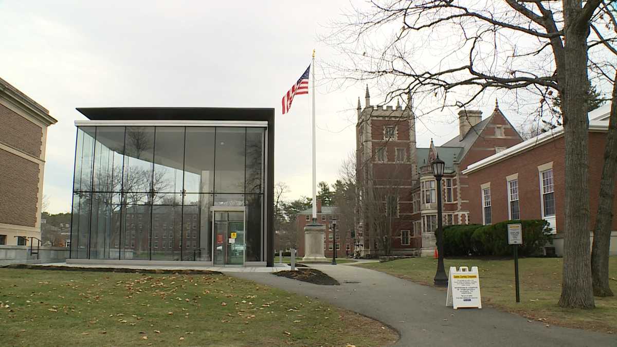 bowdoin college merch