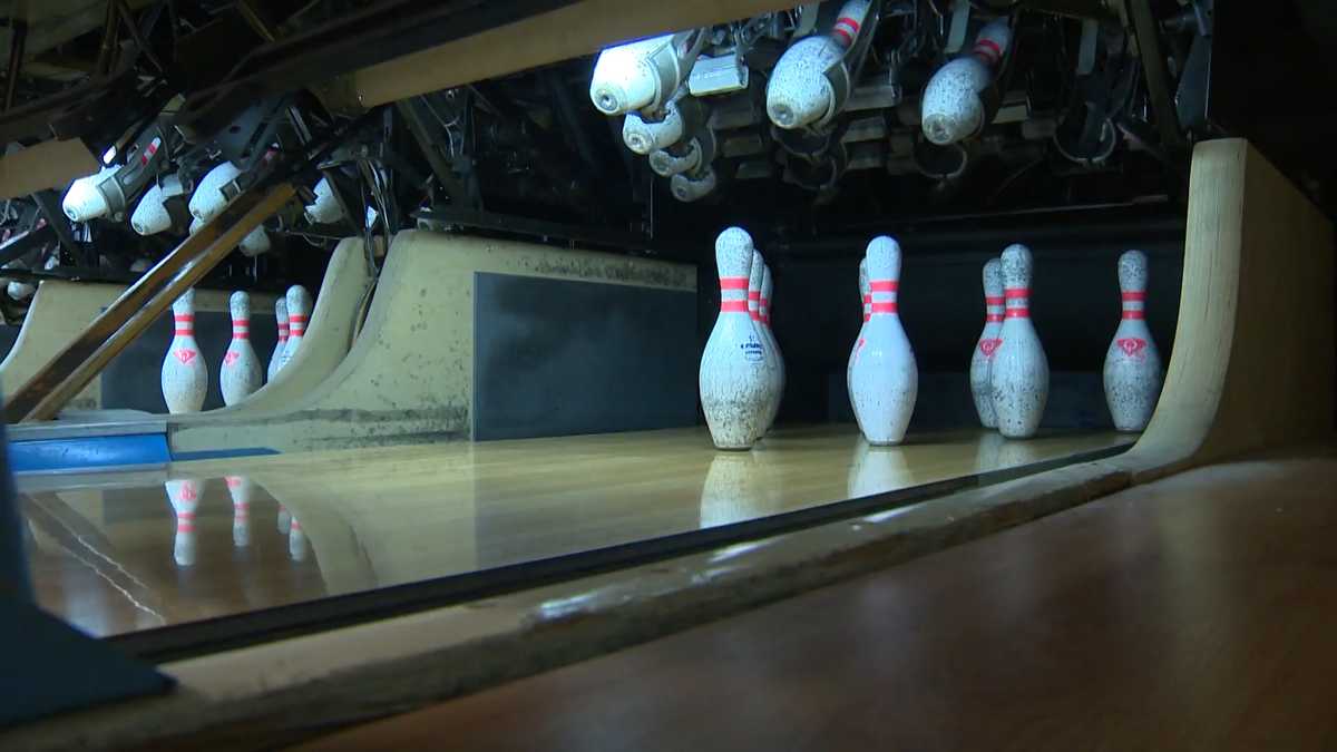 FREE BOWLING: Kids can bowl for free this summer at many Pittsburgh ...