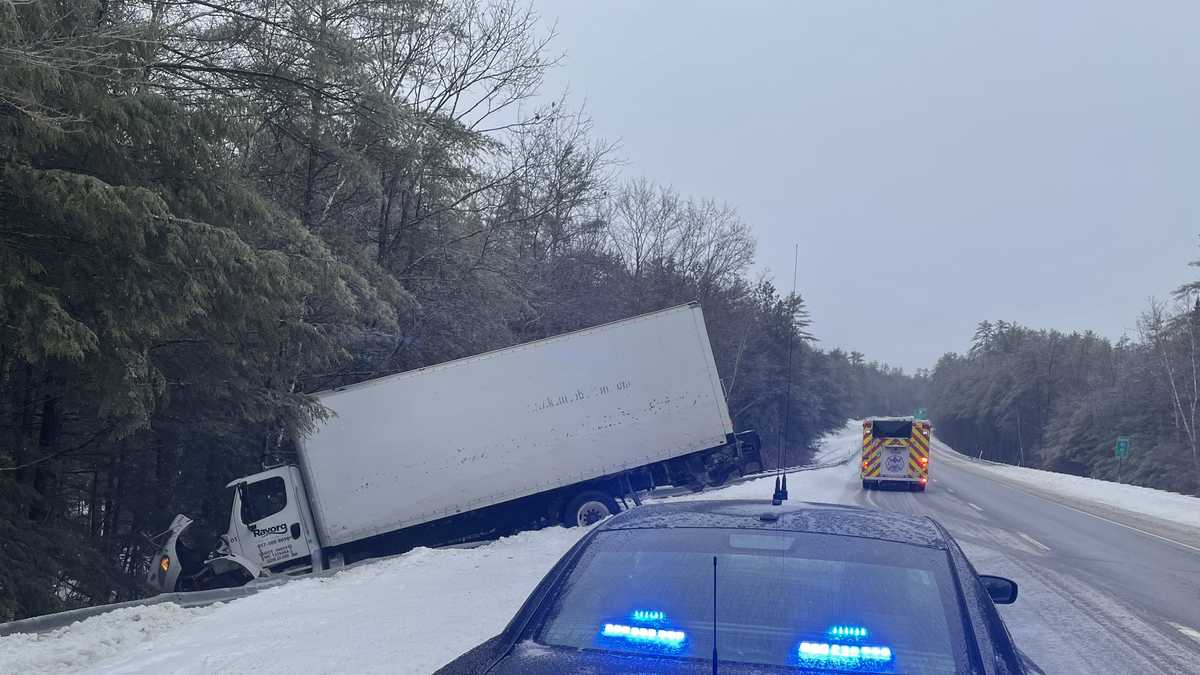 Box truck crashes through guardrail on I93 in Sanbornton, NH