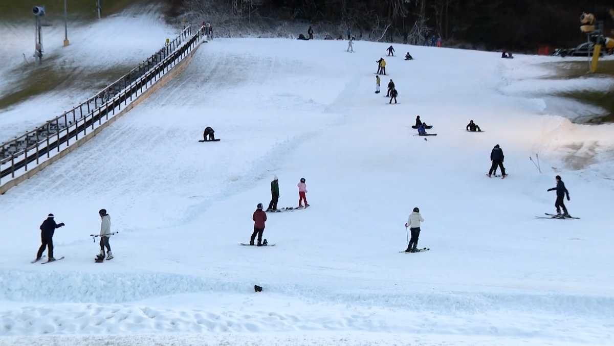 Snow tubing at Boyce Park