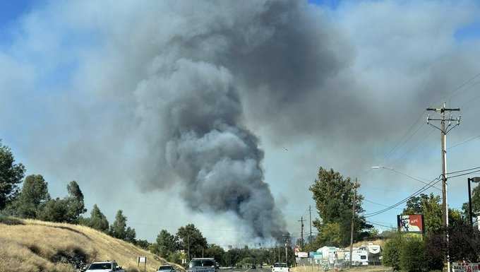 Boyles Fire: Evacuations in effect for parts of Clearlake due to fire threatening structures