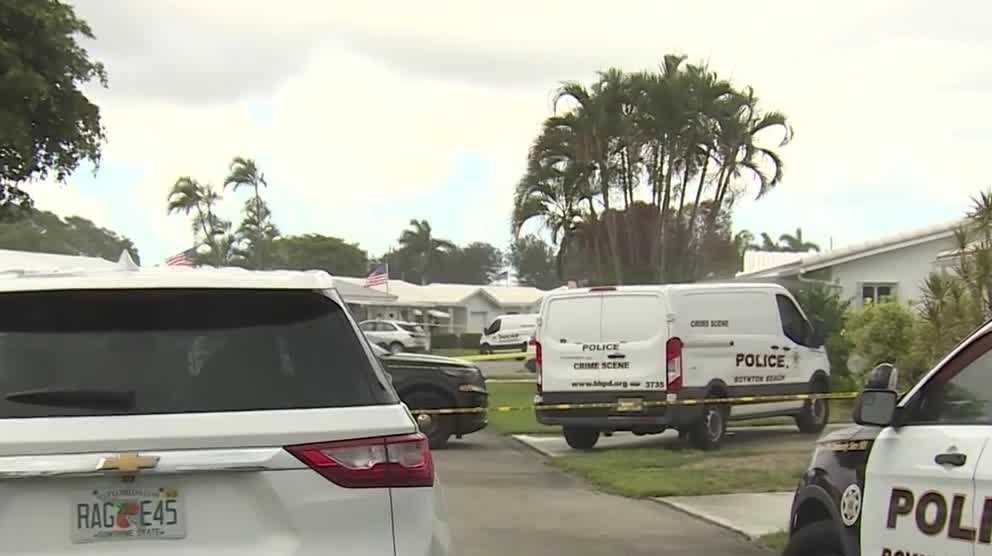 Boynton Beach police search for armed suspect after two killed in ...
