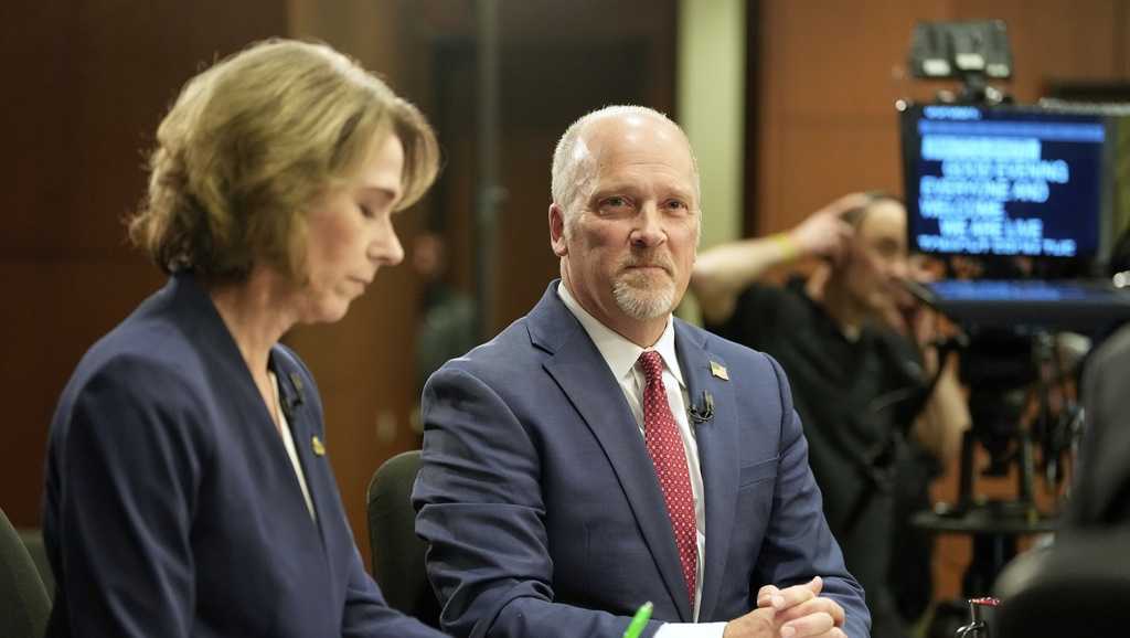 Brad Schimel sworn in as interim U.S. attorney for Eastern District of Wisconsin