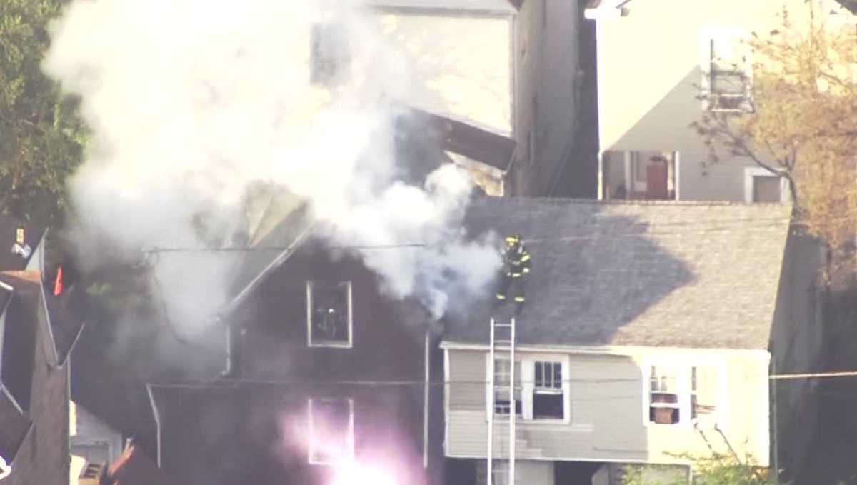 House fire in Braddock spreads to nextdoor home