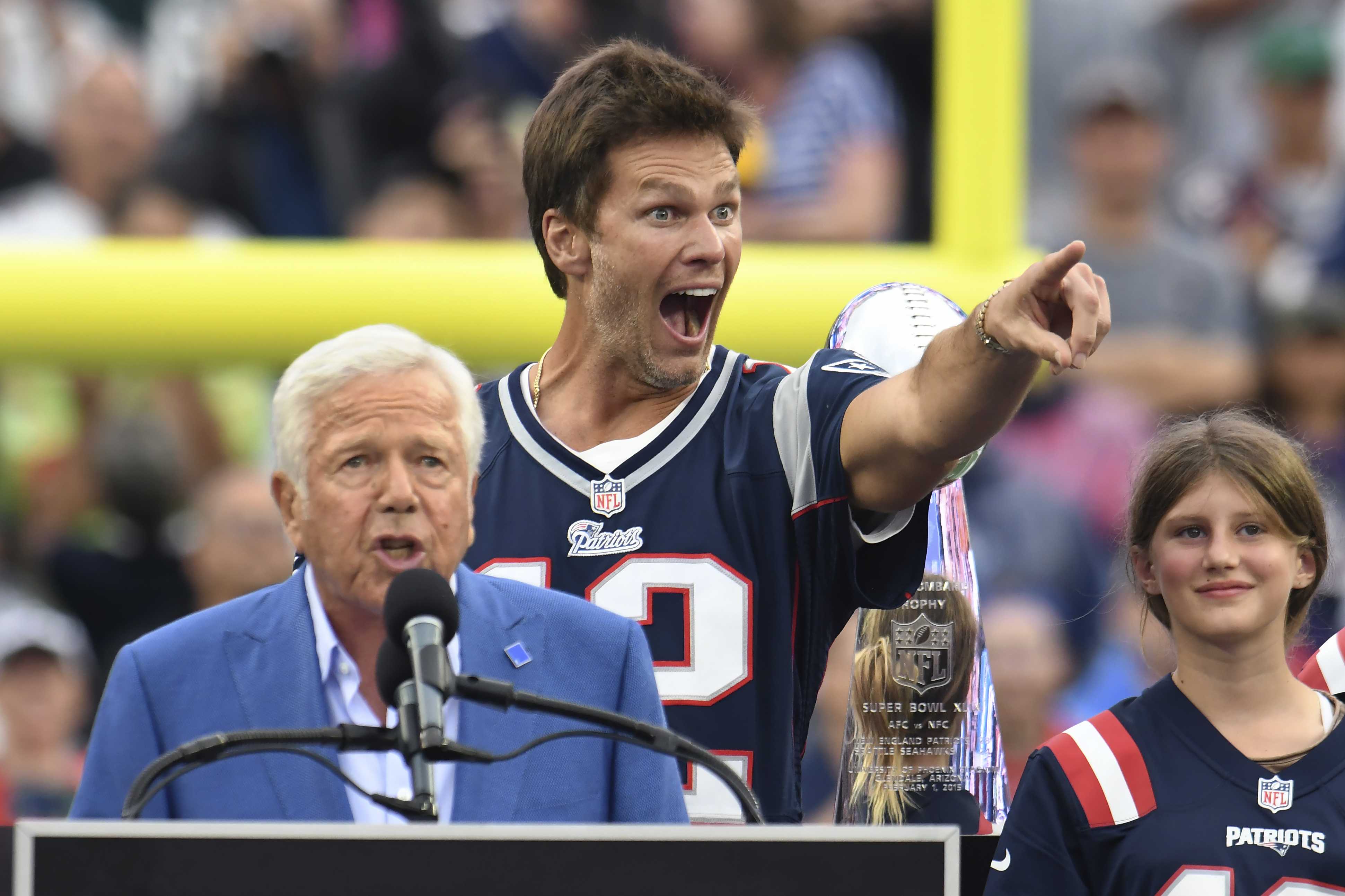 New England Patriots to honor Tom Brady at the 2023 season opener at  Gillette Stadium – Boston 25 News