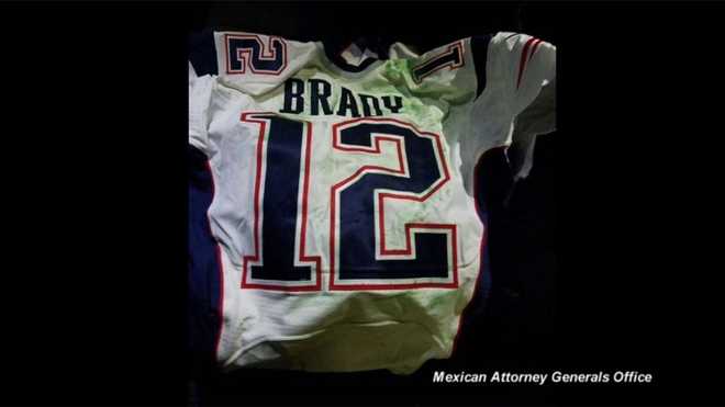 New image shows Tom Brady's stolen game-worn Super Bowl jersey