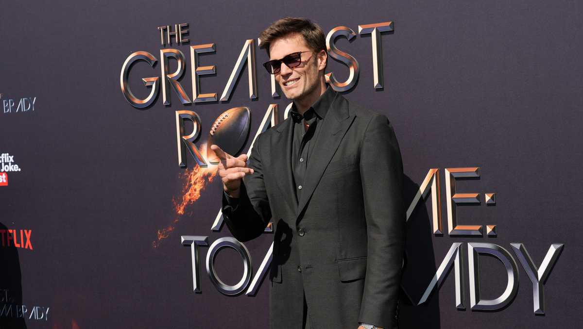 Tom Brady roasted in 'the comedians' Super Bowl'