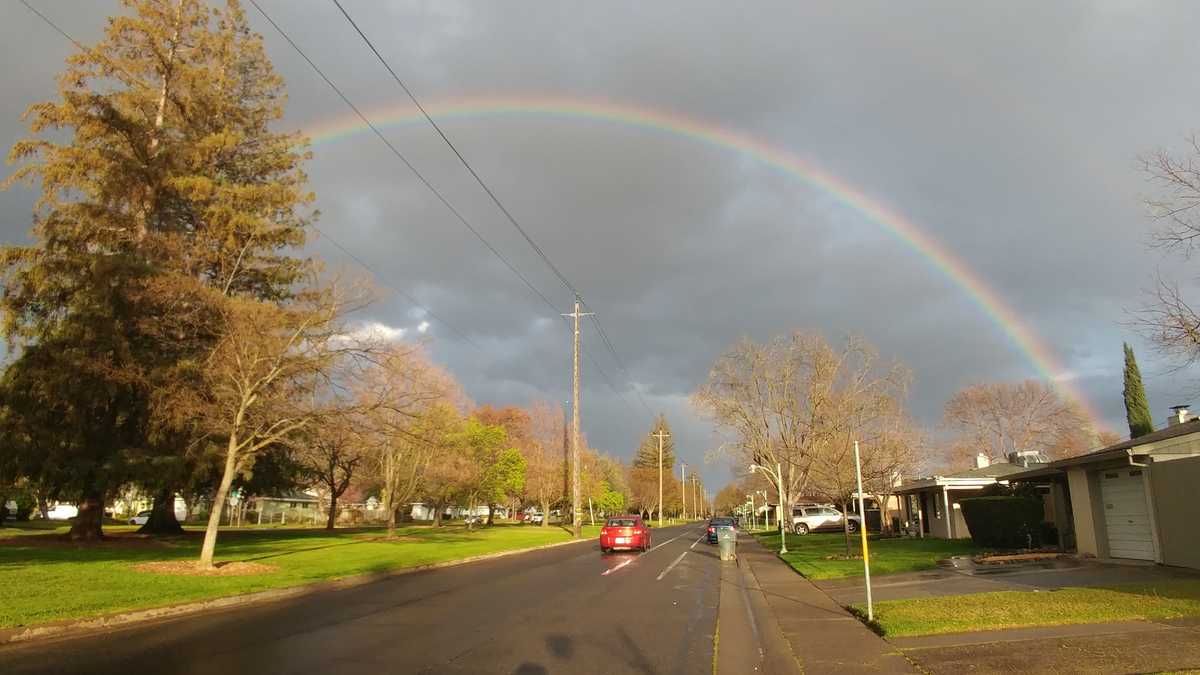12 amazing photos of a rainbow over Sacramento