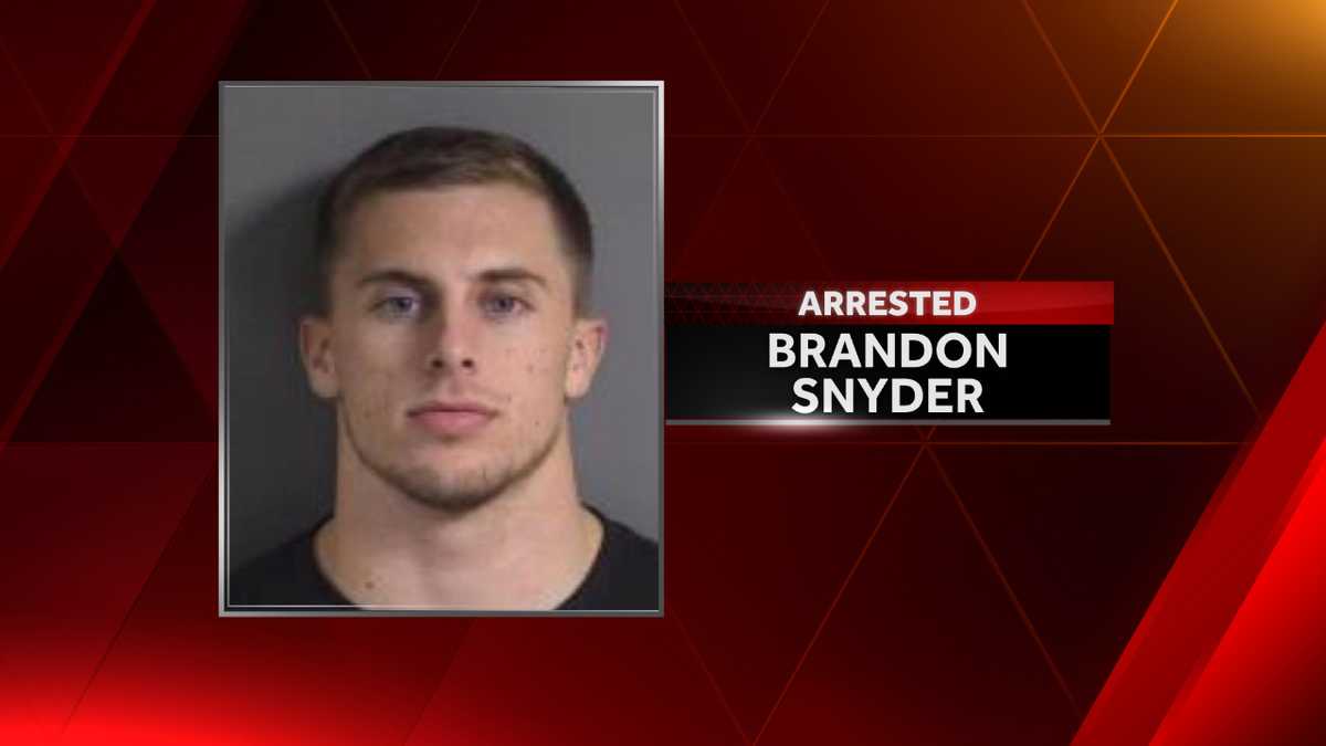 Hawkeye football player arrested for drunken driving