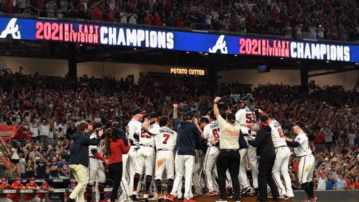 Atlanta Braves clinch fifth NL East title; Division championship