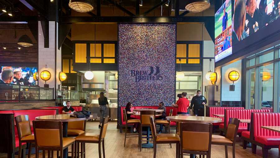 Sports bar opens at Horseshoe Casino to pair with new sportsbook