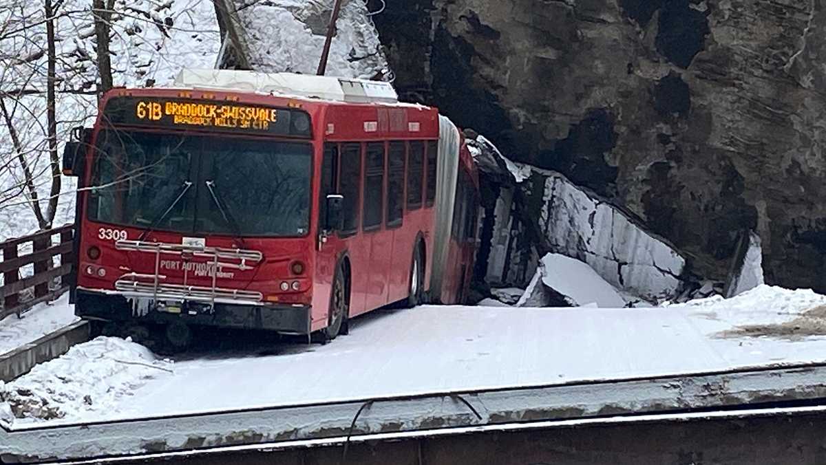 Pittsburgh hazmat teams at Fern Hollow bridge site to remove diesel gas ...