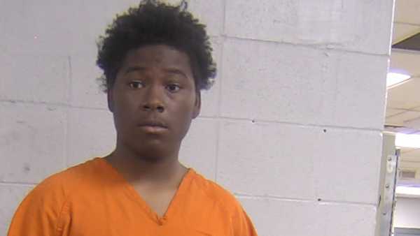 Teen arrested in connection to carjackings across west Louisville