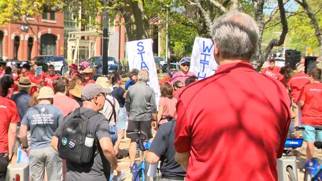 Brookline educators rally at Town Hall ahead of impending strike - Vimarsana News