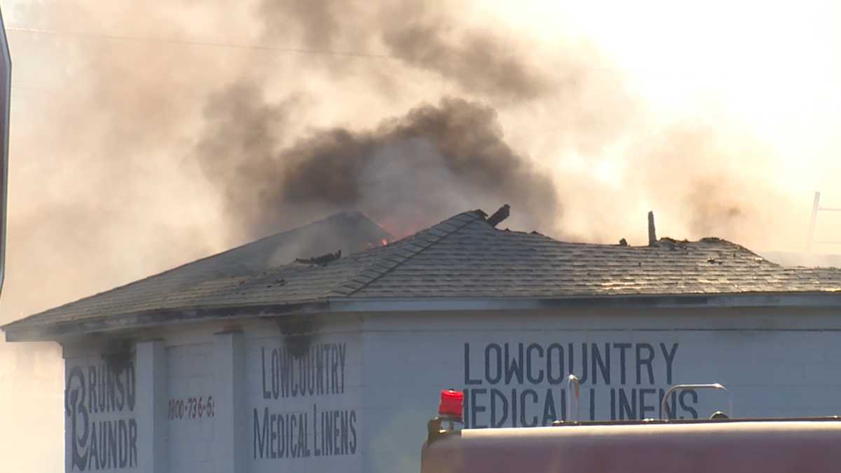 Small Hampton County town devastated by fire to longtime business