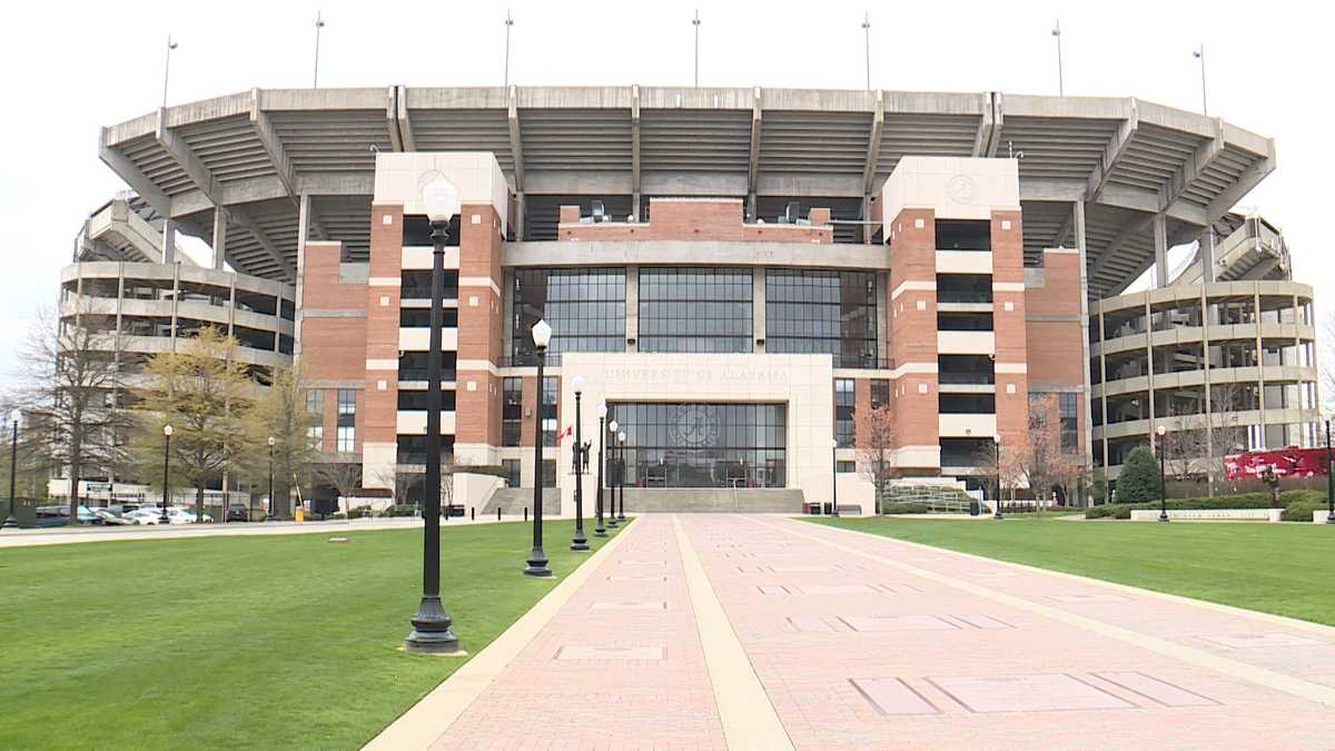 Student terrace out in new plans for University of Alabama's Bryant ...