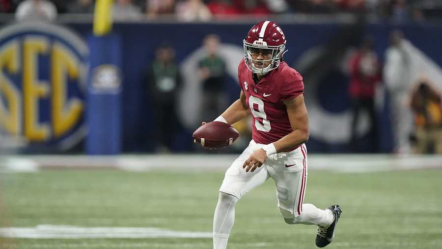 Heisman 2021: Alabama Quarterback Bryce Young Wins Heisman Trophy