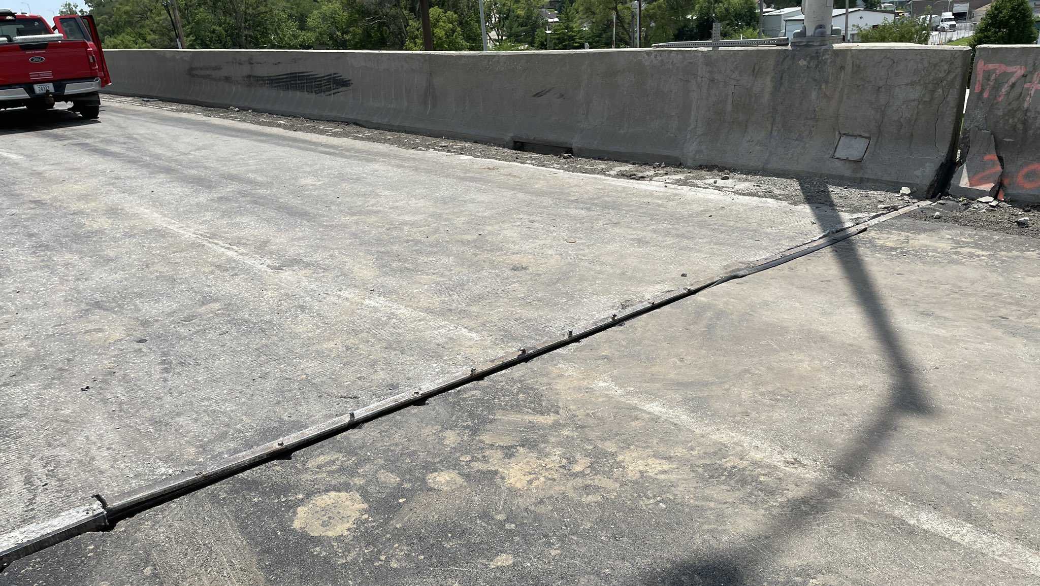 Bellevue buckled road multiple lane closures, expect delays - Vimarsana News