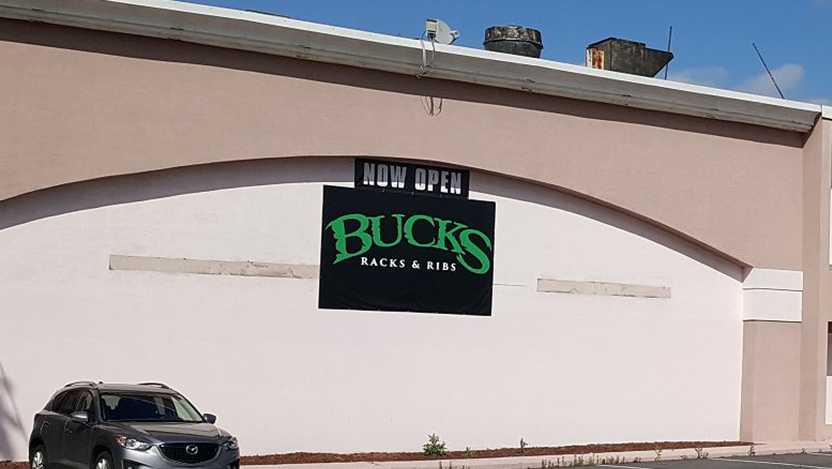 Bucks Racks and Ribs restaurant