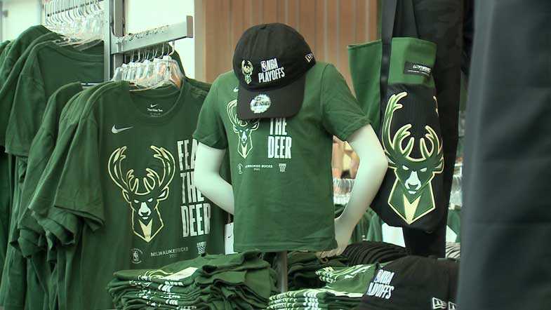 Milwaukee bucks fan store gear