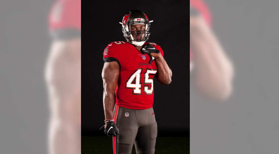 tampa bay buccaneers home jersey