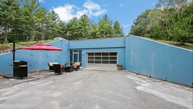 Here's your chance to own an energy-efficient bunker home - Vimarsana News