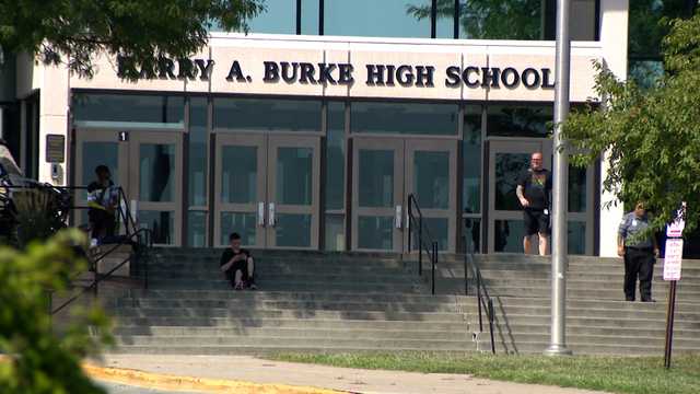 'Feels like a desert': Schools struggle with air conditioning issues - Vimarsana News