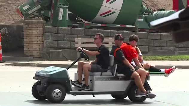 Bengals fans react after Joe Burrow carted off practice field due to calf injury - Vimarsana News