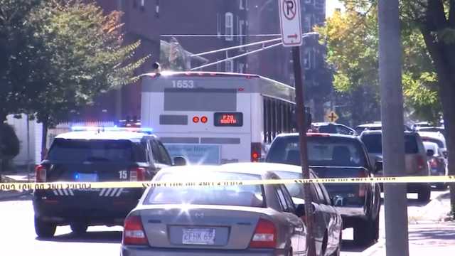 Baby dies after pregnant woman on bus shot in Holyoke, Mass. - Vimarsana News