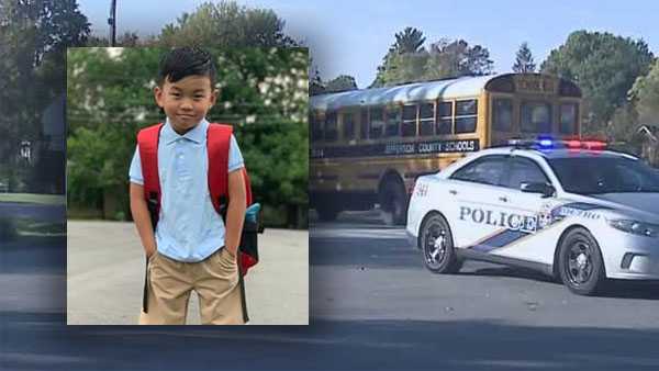 Child hit by JCPS bus in Louisville has 'very serious injuries,' police say - Vimarsana News