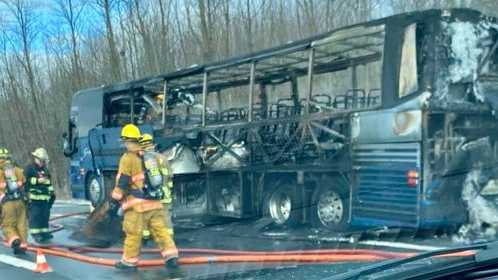 Part of Adirondack Northway closed following unoccupied Greyhound Bus fire - Vimarsana News