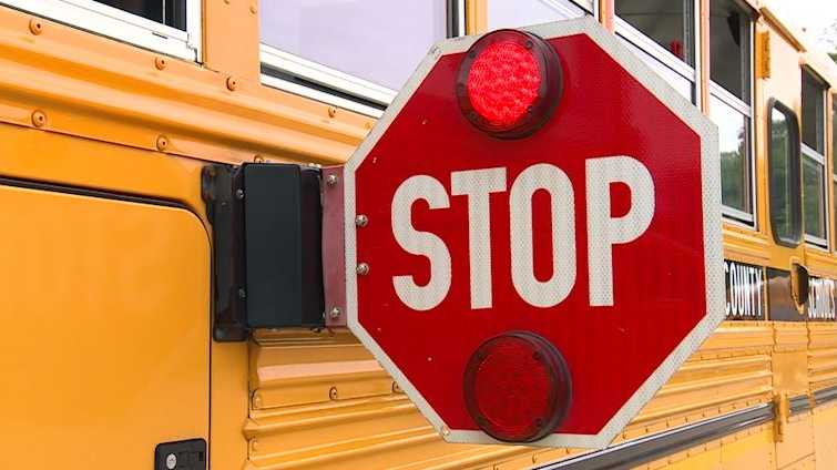 Ohio bill would increase penalties for improperly passing school bus