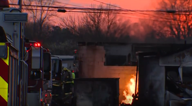 Crews respond to massive fire at Butler County auto shop