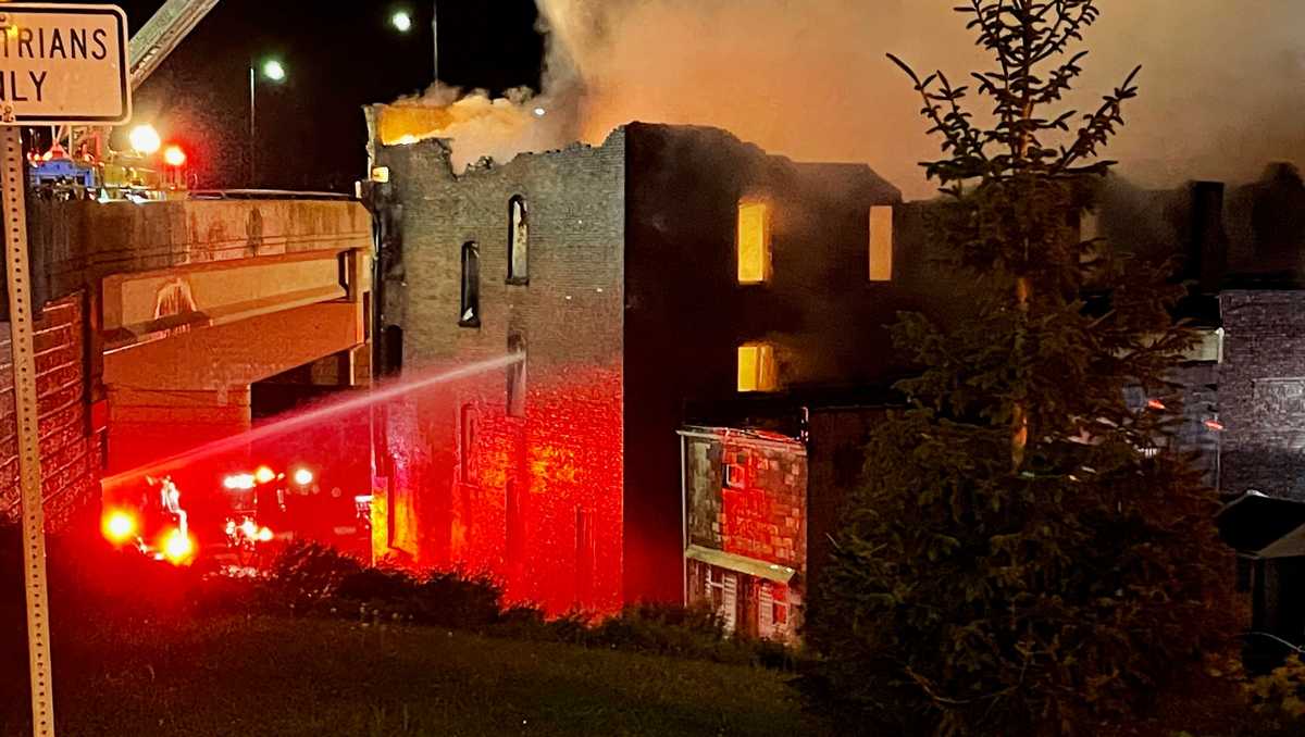 Crews called to scene of massive fire in Butler