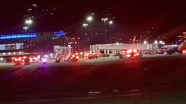 6 injured after jet bridge failure at BWI-Marshall