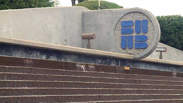Water main leak repairs continues on Highway 280, affecting dozens of Birmingham Water Works customers