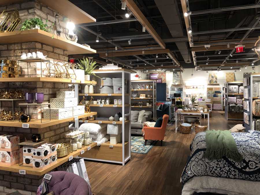 Inside Wayfair’s first permanent store