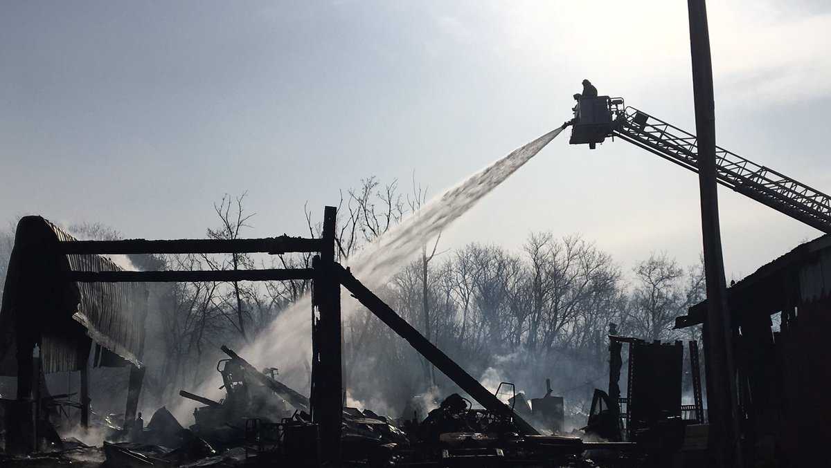 Fire destroys multiple businesses in White River Junction