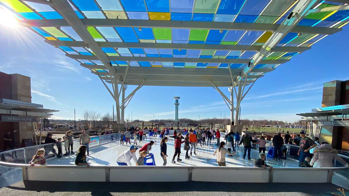 Ice Rink at Summit Park opens for the season