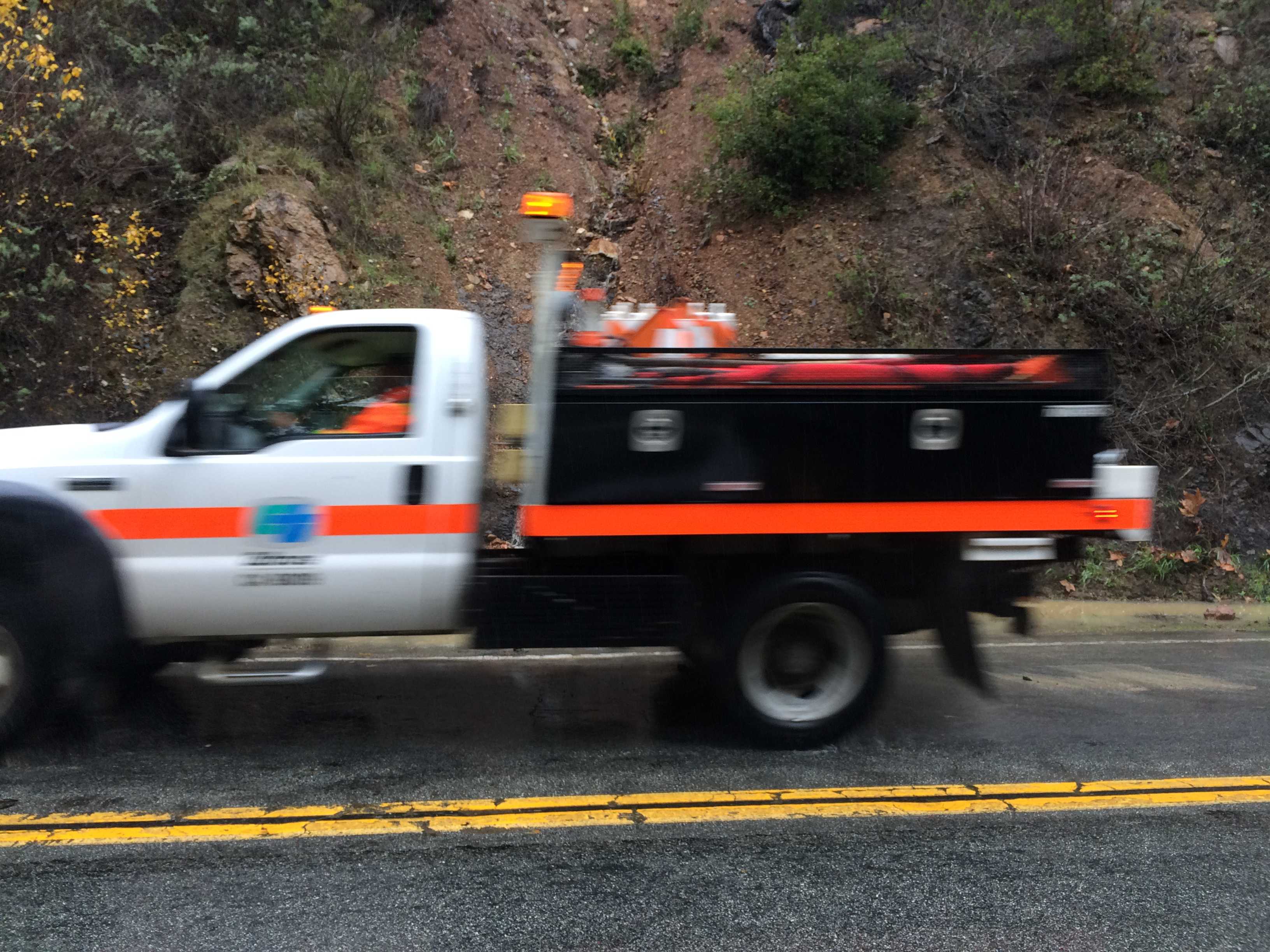 Caltrans to shut down lanes of Highway 17 for road work