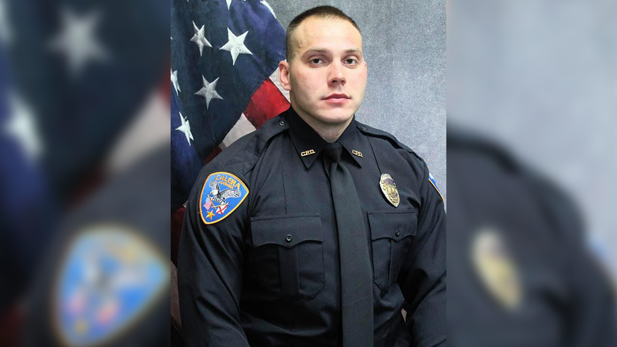 City of Calera mourning police officer Robbie Tackett who died Sunday