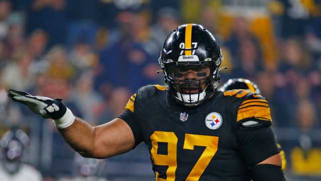 Steelers Cam Heyward selected as the PFWA 2022 Good Guy Award winner -  Behind the Steel Curtain