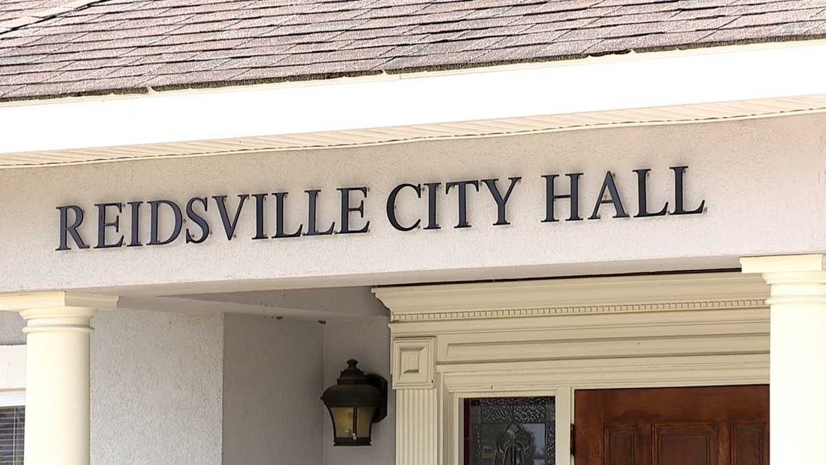 Reidsville Mayor Cancels Meeting About Wayward Police Officer