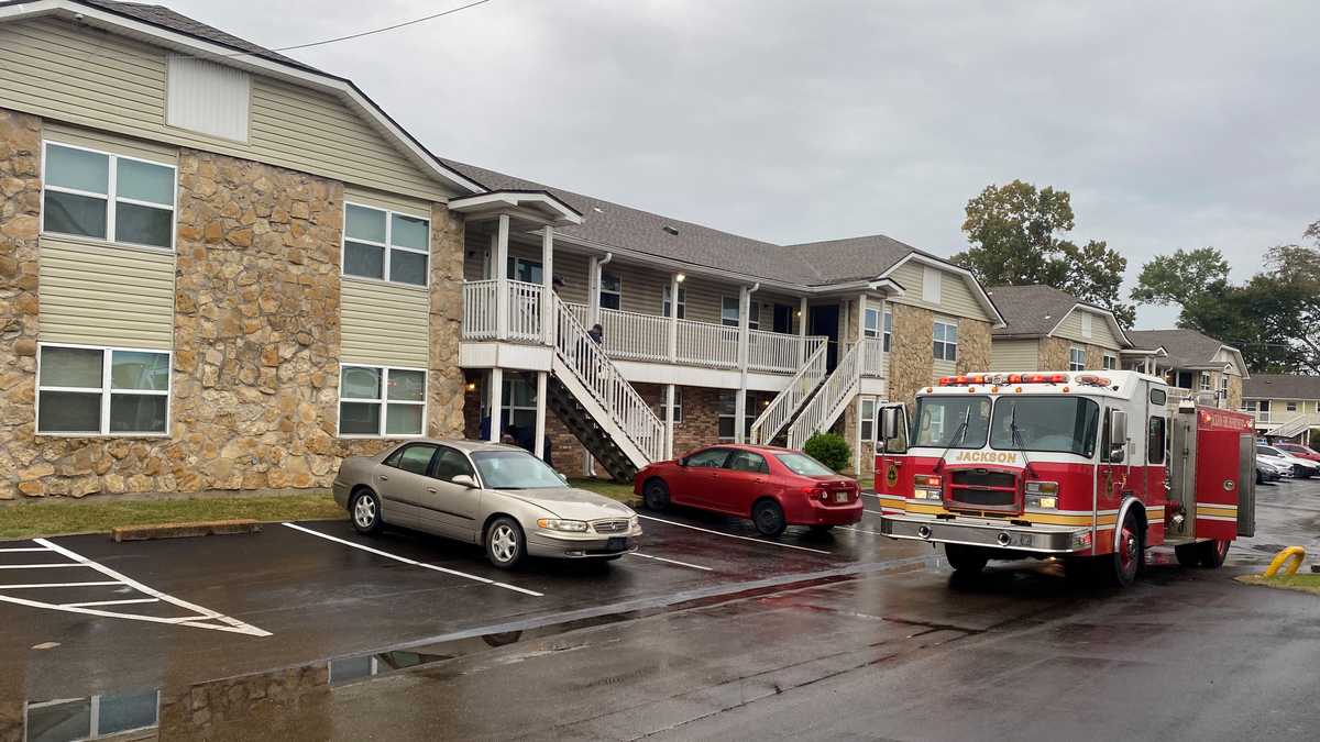 Jackson firefighters have busy morning responding to several fires