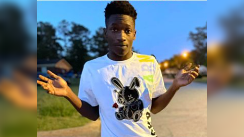 Georgia investigators searching for murder suspect on the run - WJCL